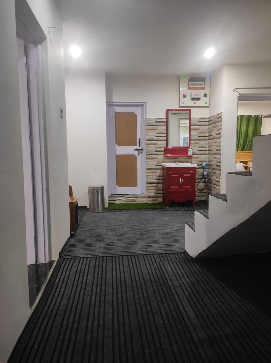 New Delight Hotel Kanzalwan Екстер'єр фото
